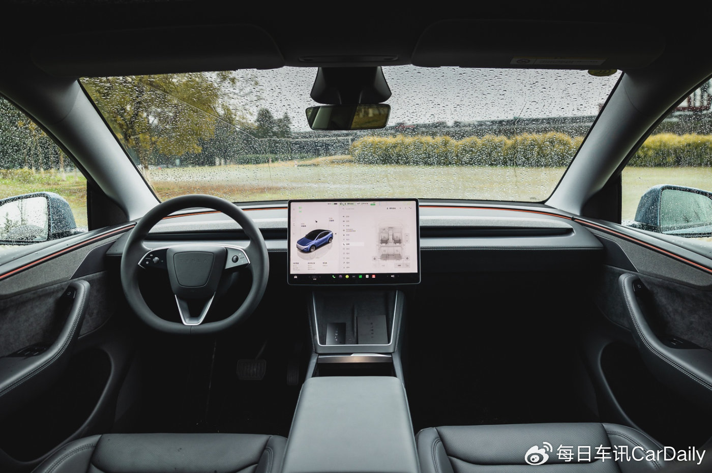 成都首试焕新Model Y：续航/静音/舒适三重进化打破电动SUV天花板__成都首试焕新Model Y：续航/静音/舒适三重进化打破电动SUV天花板